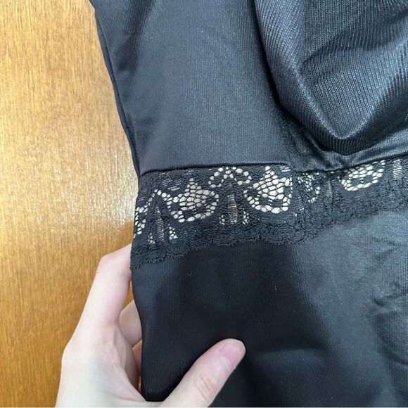 Ruby Ribbon Lace Shaping Cami in Black Size 46 - Picture 3 of 11